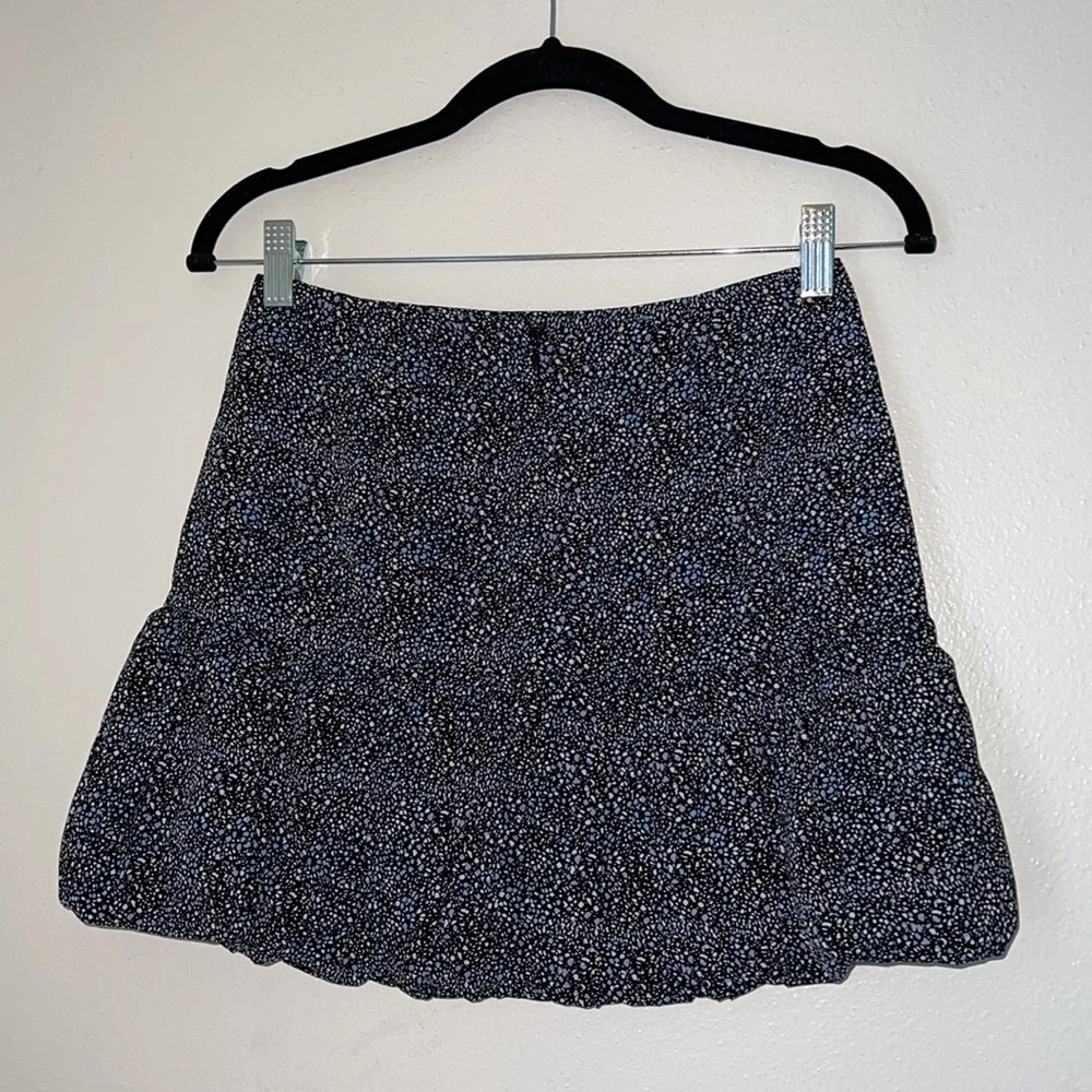 Forever 21 skirt - high waisted - size small- black, blue, white and pur…